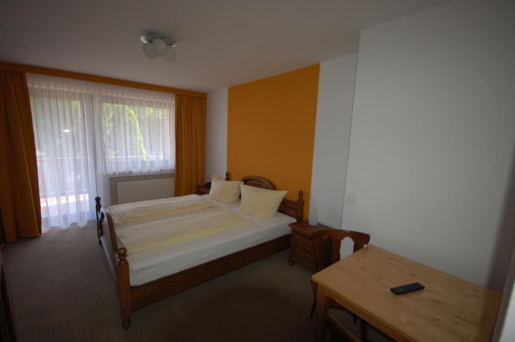 Hotel Garni Schaefer Horrem Room photo