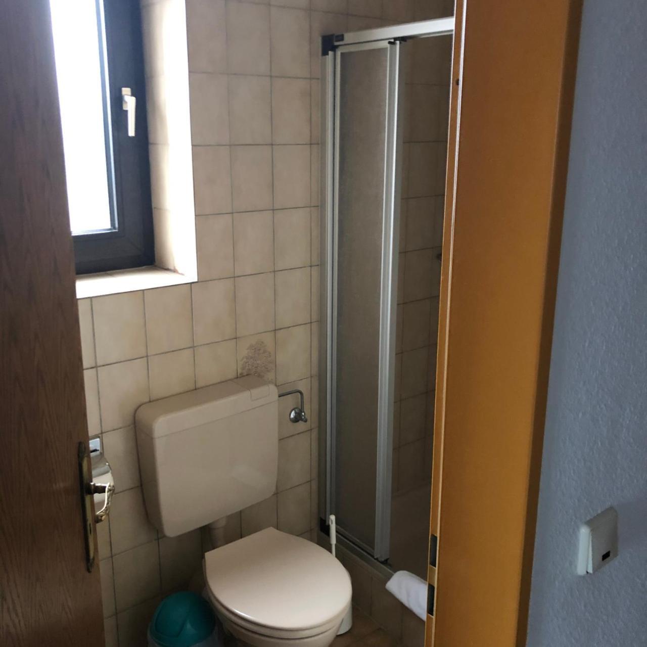 Hotel Garni Schaefer Horrem Exterior photo